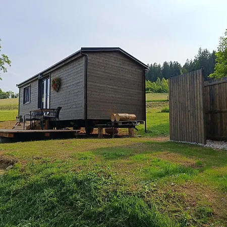 Maringotka U Skalek Lodge Hlavnovice