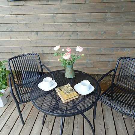 Lodge Maringotka U Skalek Hlavnovice