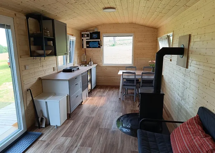 Lodge Maringotka U Skalek Hlavnovice